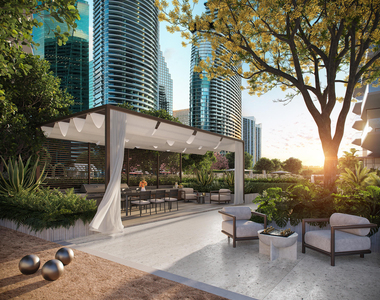 77 Se 5th Street - Photo Thumbnail 4