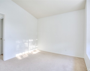 6153 Orvieto Court - Photo Thumbnail 27