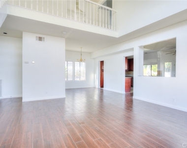 6153 Orvieto Court - Photo Thumbnail 5