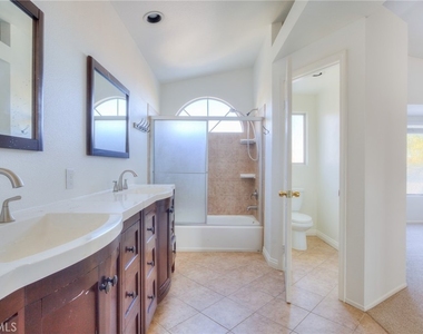 6153 Orvieto Court - Photo Thumbnail 25