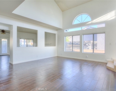 6153 Orvieto Court - Photo Thumbnail 10