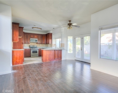 6153 Orvieto Court - Photo Thumbnail 8