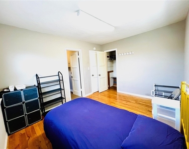 913 W 21st - Photo Thumbnail 27