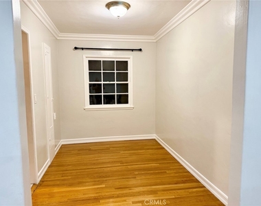 1744 Huntington Drive - Photo Thumbnail 17