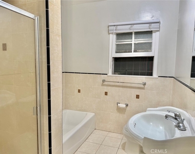 1744 Huntington Drive - Photo Thumbnail 40