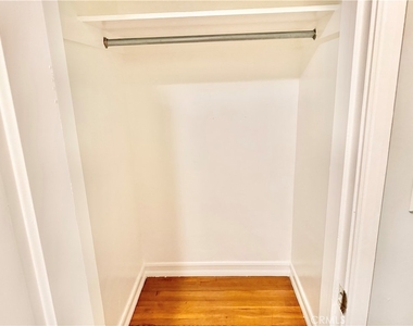 1744 Huntington Drive - Photo Thumbnail 39