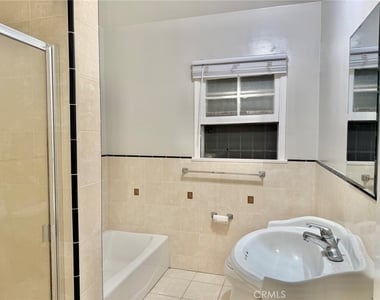 1744 Huntington Drive - Photo Thumbnail 41