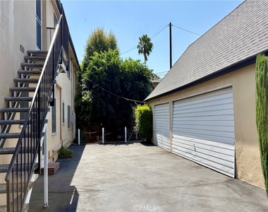 1744 Huntington Drive - Photo Thumbnail 51