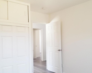 140 E Pearl Street - Photo Thumbnail 8