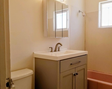 140 E Pearl Street - Photo Thumbnail 10