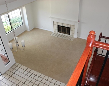 14062 Atwood Court - Photo Thumbnail 3