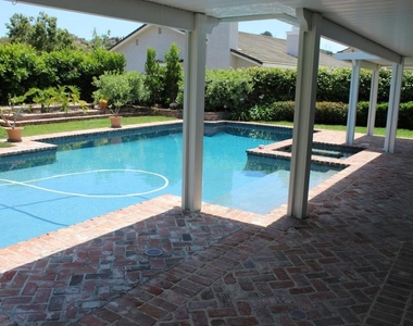 14062 Atwood Court - Photo Thumbnail 23