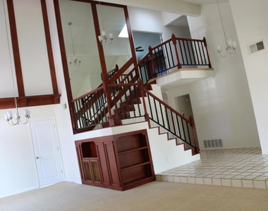 14062 Atwood Court - Photo Thumbnail 11