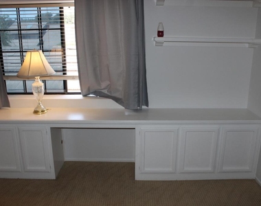 14062 Atwood Court - Photo Thumbnail 20