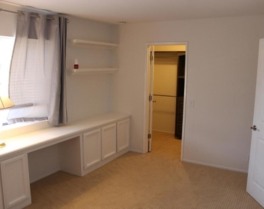 14062 Atwood Court - Photo Thumbnail 21