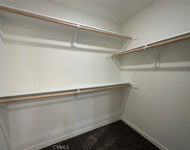 2326 Village Ct - Photo Thumbnail 7
