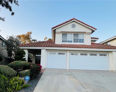 2118 Camino Largo Dr - Photo Thumbnail 17