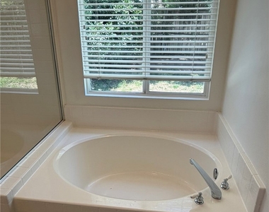 36168 Leeds Street - Photo Thumbnail 30