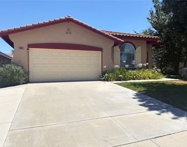 36168 Leeds Street - Photo Thumbnail 12