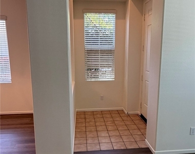 36168 Leeds Street - Photo Thumbnail 14