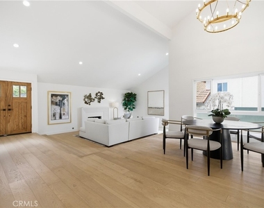 5347 Cangas Drive - Photo Thumbnail 10
