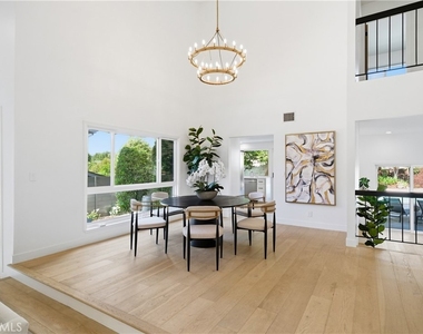 5347 Cangas Drive - Photo Thumbnail 9