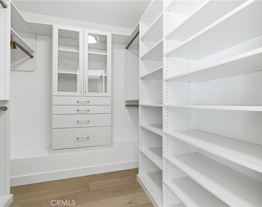 5347 Cangas Drive - Photo Thumbnail 30