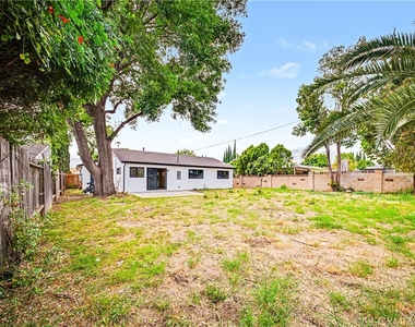 8738 Monogram Avenue - Photo Thumbnail 42
