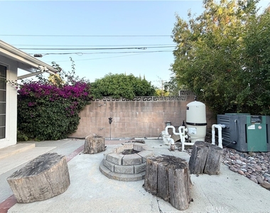 8303 Natalie Lane - Photo Thumbnail 22