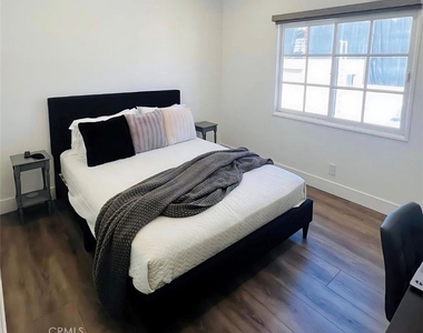 1645 Camden Avenue - Photo Thumbnail 4