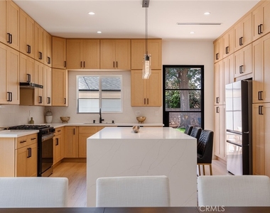 5817 Cantaloupe Avenue - Photo Thumbnail 21