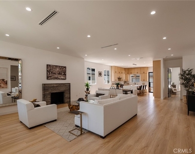 5817 Cantaloupe Avenue - Photo Thumbnail 16