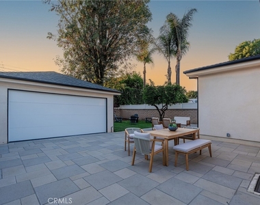 5817 Cantaloupe Avenue - Photo Thumbnail 26