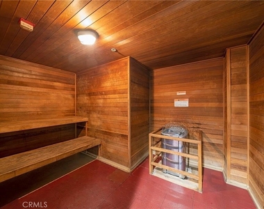 388 E Ocean Boulevard - Photo Thumbnail 17