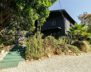 5924 Hayes Avenue - Photo Thumbnail 34