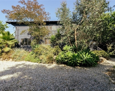 5924 Hayes Avenue - Photo Thumbnail 32