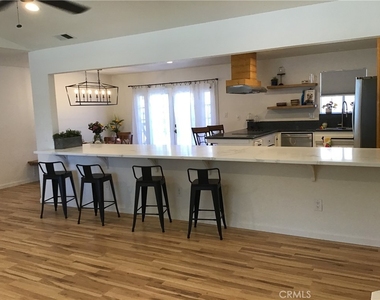1480 Godell - Photo Thumbnail 9