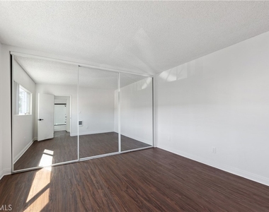 3656 Garnet Street - Photo Thumbnail 22
