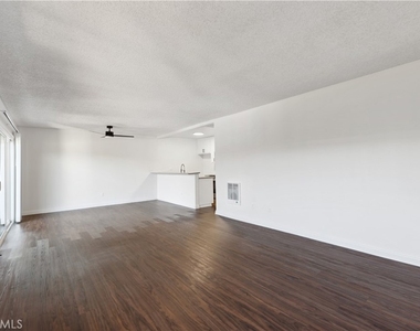 3656 Garnet Street - Photo Thumbnail 17
