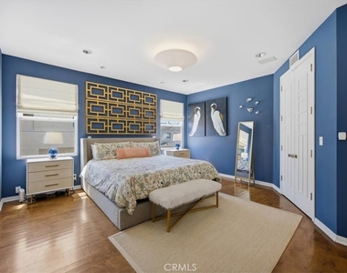 125 4th Street - Photo Thumbnail 12
