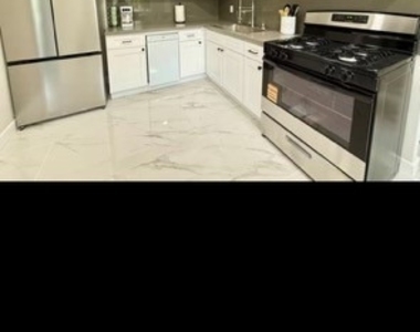 16682 Goldenwest - Photo Thumbnail 11