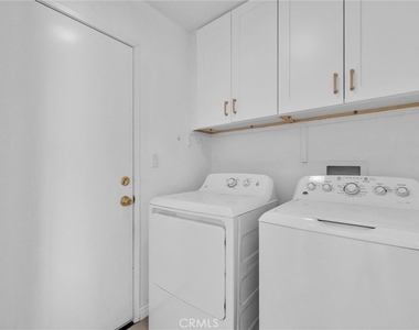3650 Owl Place - Photo Thumbnail 11
