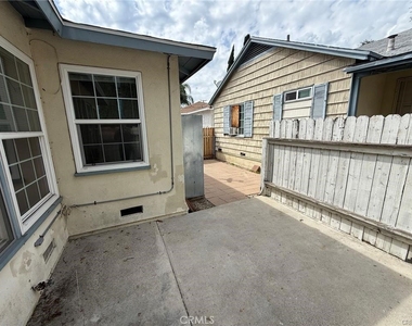 417 E Walnut - Photo Thumbnail 14
