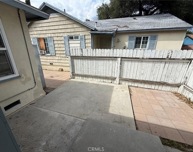 417 E Walnut - Photo Thumbnail 13