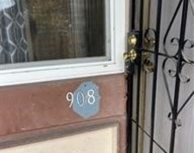 212 S Kraemer - Photo Thumbnail 2
