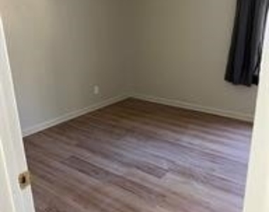 212 S Kraemer - Photo Thumbnail 9