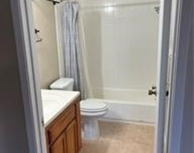 212 S Kraemer - Photo Thumbnail 7