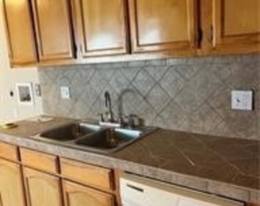 212 S Kraemer - Photo Thumbnail 3