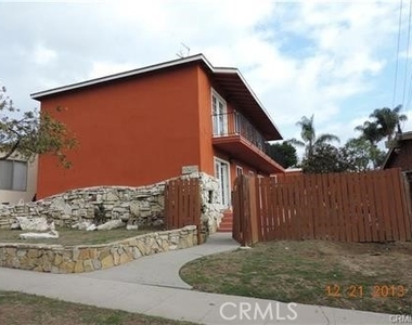 2156 Gaviota Avenue - Photo Thumbnail 2