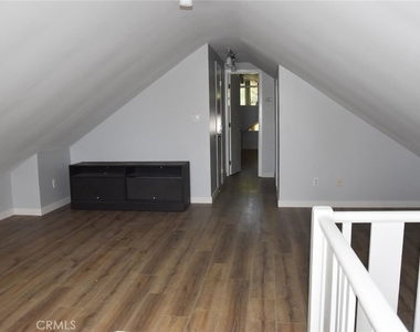 166 Cambridge - Photo Thumbnail 24